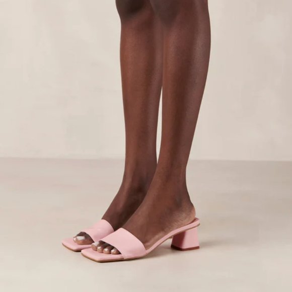 NWOT Alohas SVegan Squared Vegan Leather Mule Heel - Size 39 (US 8) - Picture 2 of 6